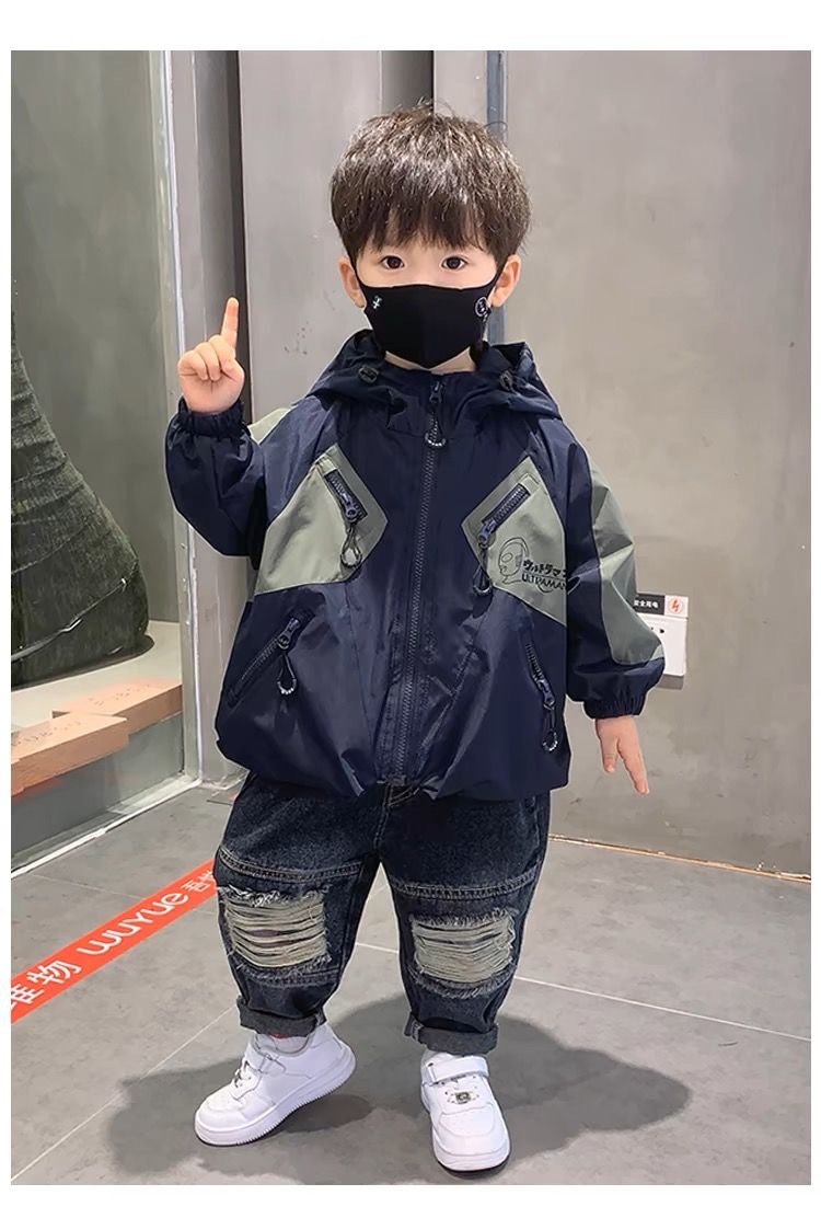 男童冲锋衣春秋款2025新款秋装儿童秋季外套工装薄款男孩连帽风衣详情8
