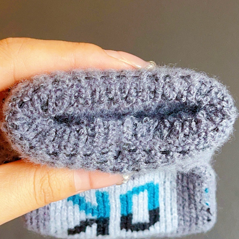 New Korean-style winter gloves, warm, cold-proof and frost-proof men's simple outdoor cycling half-finger flip cover writing gloves pic 11