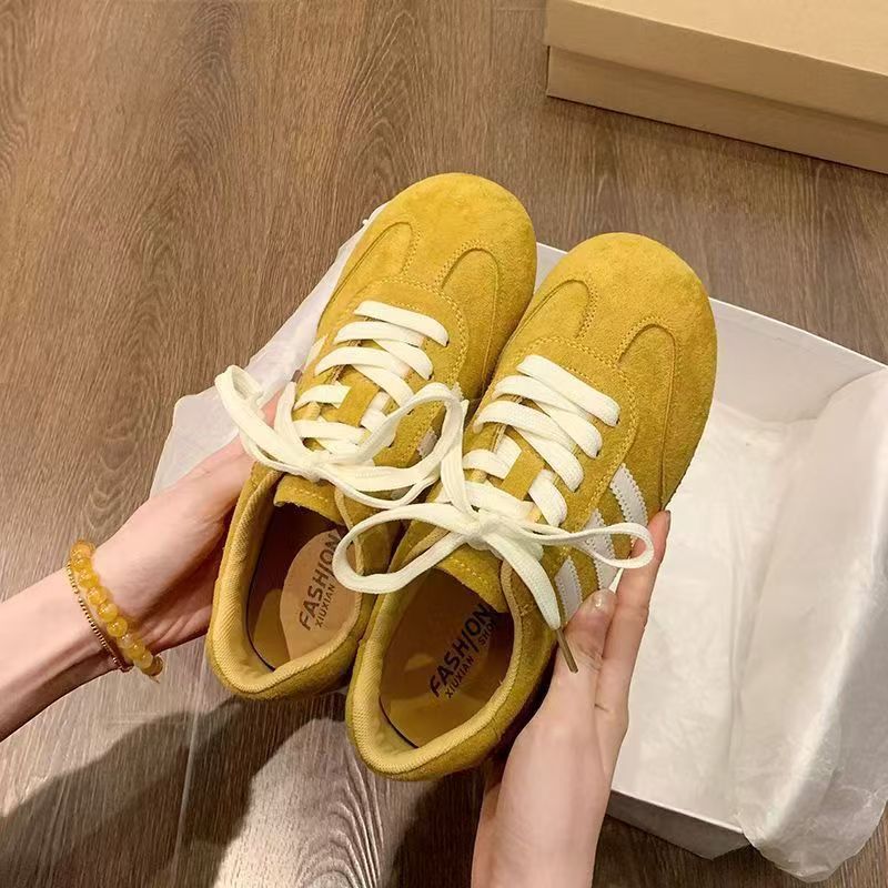 2025新款轻便小白鞋夏季百搭三杠阿甘德训休闲运动女板鞋详情3