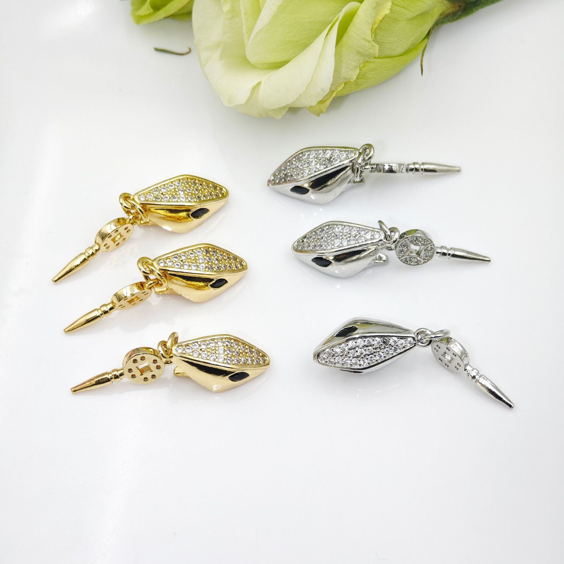 Pearl necklace, ingot clasp, cashew nuts, white scallops, diy accessories, handcrafted end connection clasp, bracelet, stick press clasp pic 18