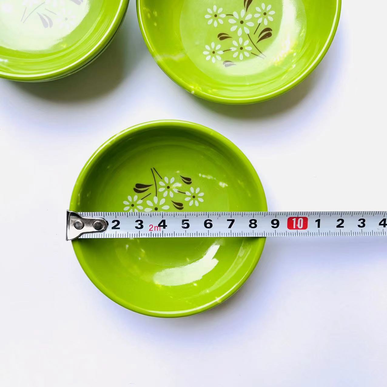 【 Zone 1-11 】 Green B Flower Plate 310 per box, 1,240 per box. Printed vinegar plate, Small plate, dipping sauce plate, small plate, fast food plate. 1 yuan, 2 yuan. Source gift pic 1