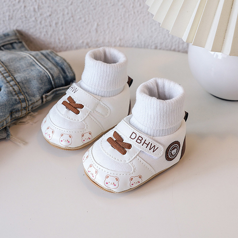 春秋新生婴儿0-1岁男女宝宝学步防掉跟软胶底防滑胶底地板鞋袜详情3