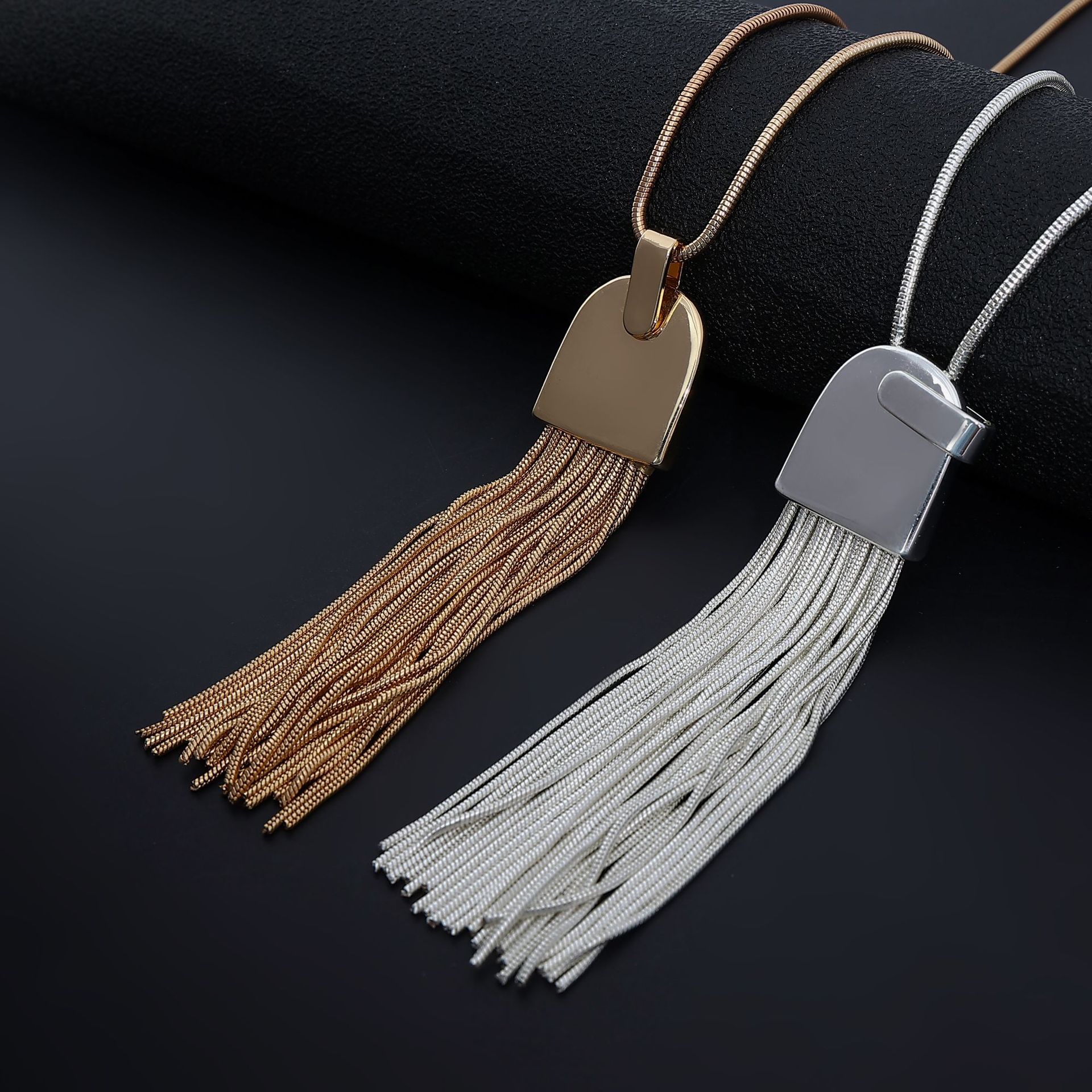 亚马逊爆款跨境项链欧美流苏时尚简约高级ins女式长款项链毛衣链详情12