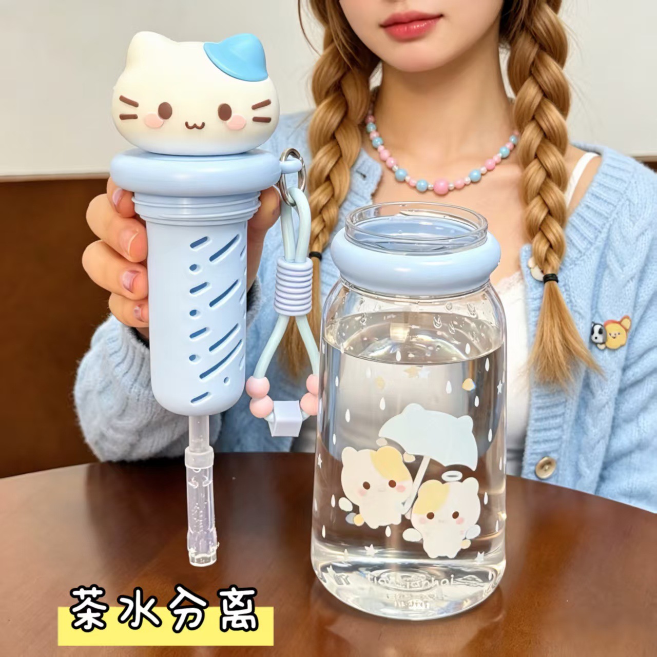 Миленькая кошечка, сделанная из кружек с водными стаканчиками, для записи украшений для пожилых женщин на поздравительных открытках pic 2