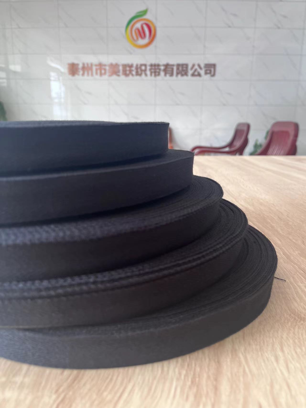 Fireproof blanket, flame-retardant webbing, escape blanket, fireproof clothing webbing, fire suit, black backpack, high-temperature resistant edge straps pic 5