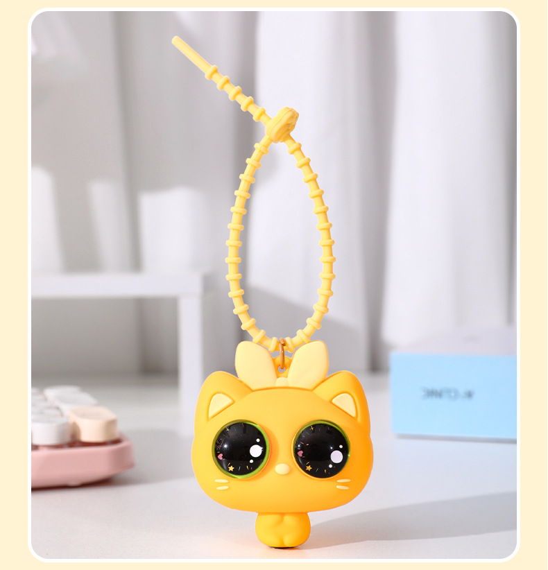 解压捏捏乐大眼猫硅胶钥匙扣可爱背包挂件卡通公仔抓机小礼品批发创意礼品套装详情7