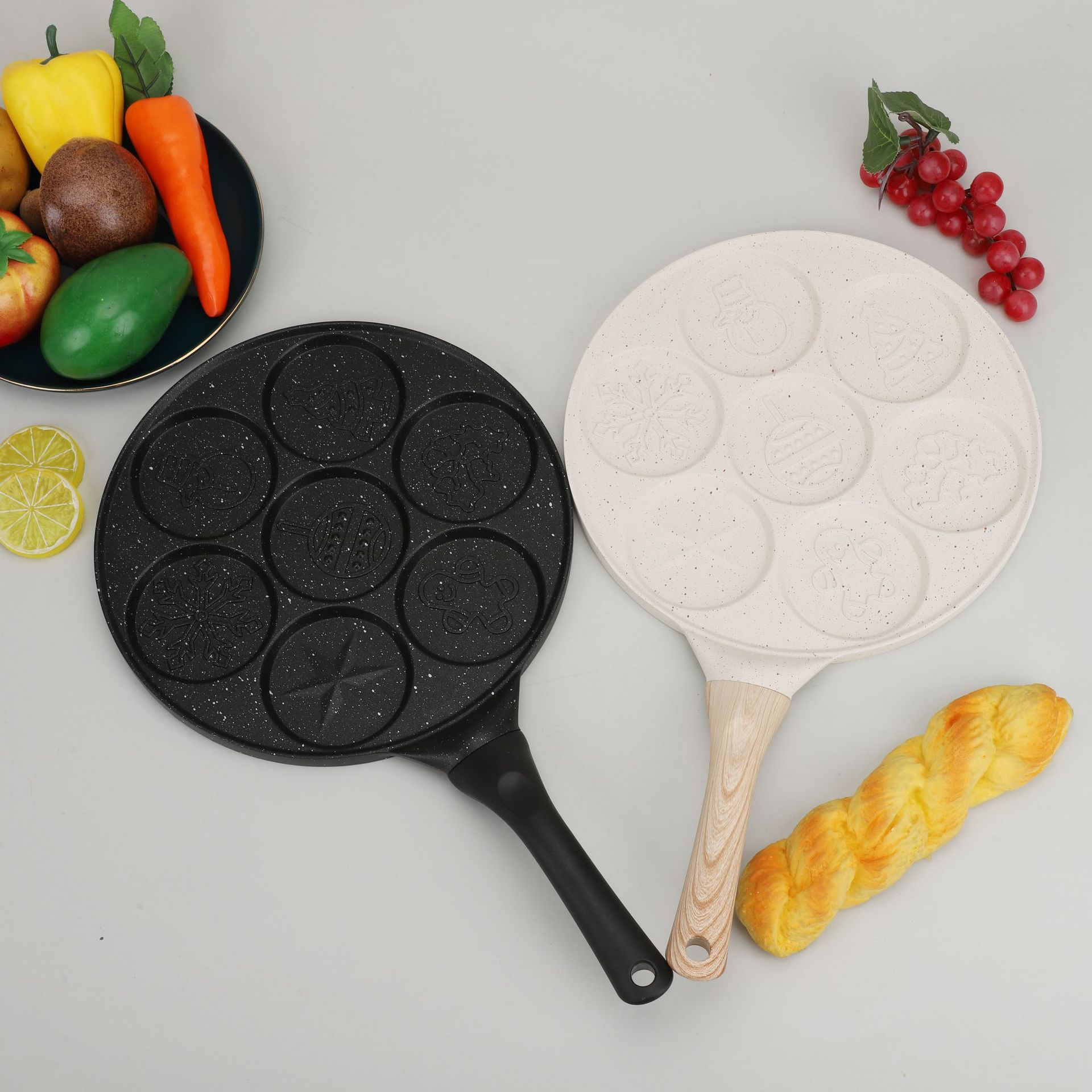 亚马逊披萨烘焙圆形不粘烤盘跨境热销七孔圣诞雪人系列DIY批发详情3