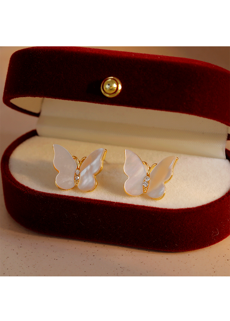 Hyacinth blanco bayas mariposa aretes para mujeres diseño de nicho ligero extravagancia shell temperamento pendientes simples orejas 925 agujas de plata ornamentos pic 2