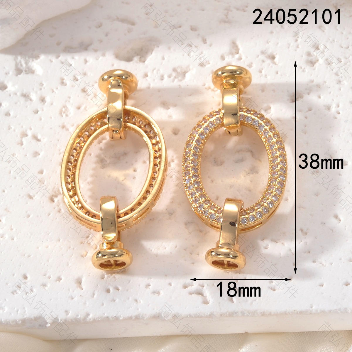 Copper-plated 18k gold color-preserving pearl necklace with zirconium ring-shaped letter clasp sweater chain DIY jewelry accessory pic 4