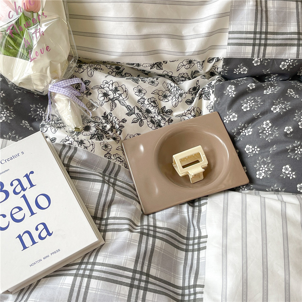 French Hepburn style pure cotton four-piece set, high-end feel, pure cotton black and white sketch flower duvet cover, all-cotton edge bedding pic 30