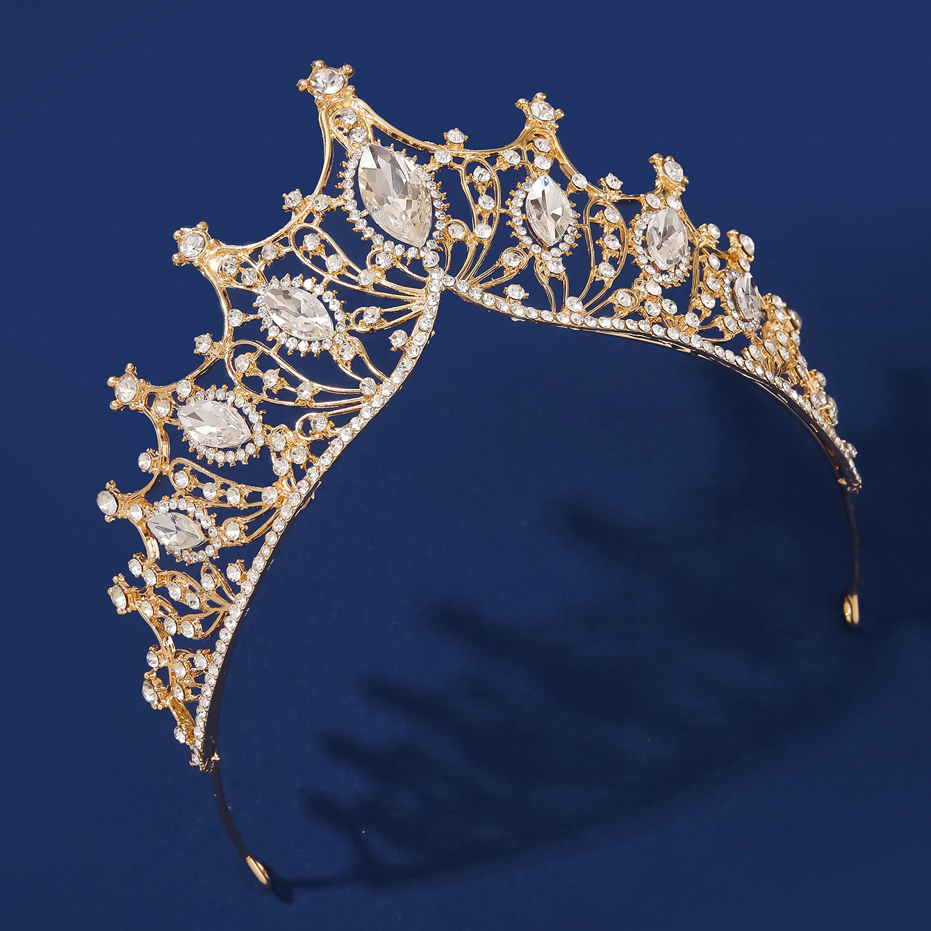 Nuevo estilo nupcial coronas coreanas blanco strass hecho a mano tocados vestidos de novia accesorios de fotografía vestidos de boda accesorios para el cabello pic 14