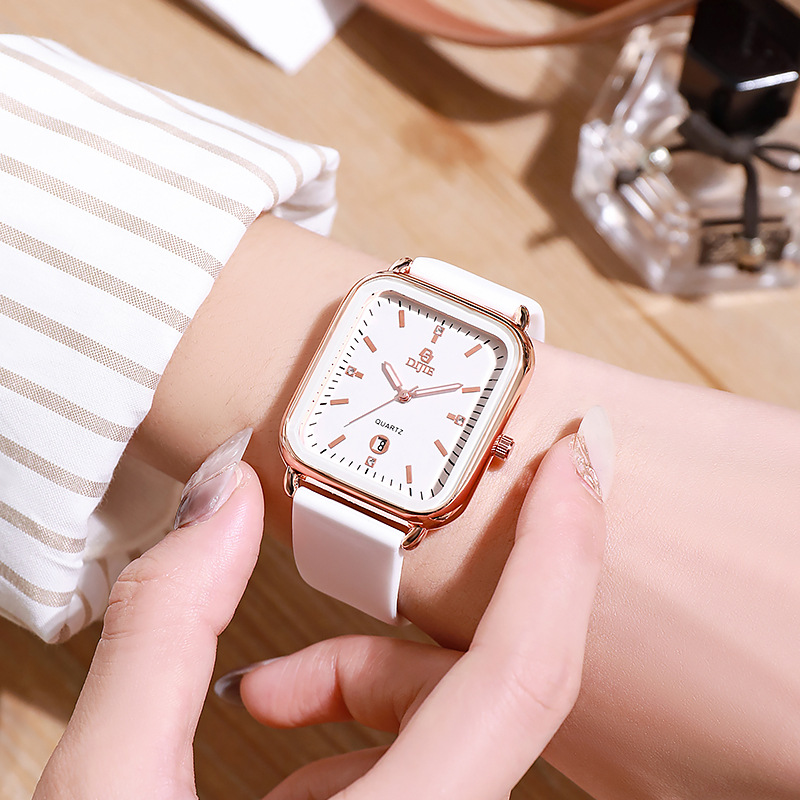 新款腕表手表女大表盘方形女表时尚轻奢防水石英小众百搭女士手表详情9