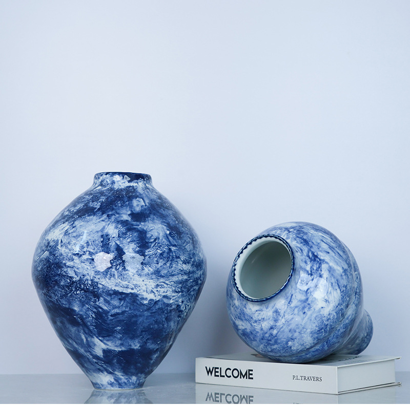 2026 Hand-painted ceramic vases, creative living room flower arrangements, hotel and club set decorations, handicrafts, modern ornaments pic 1