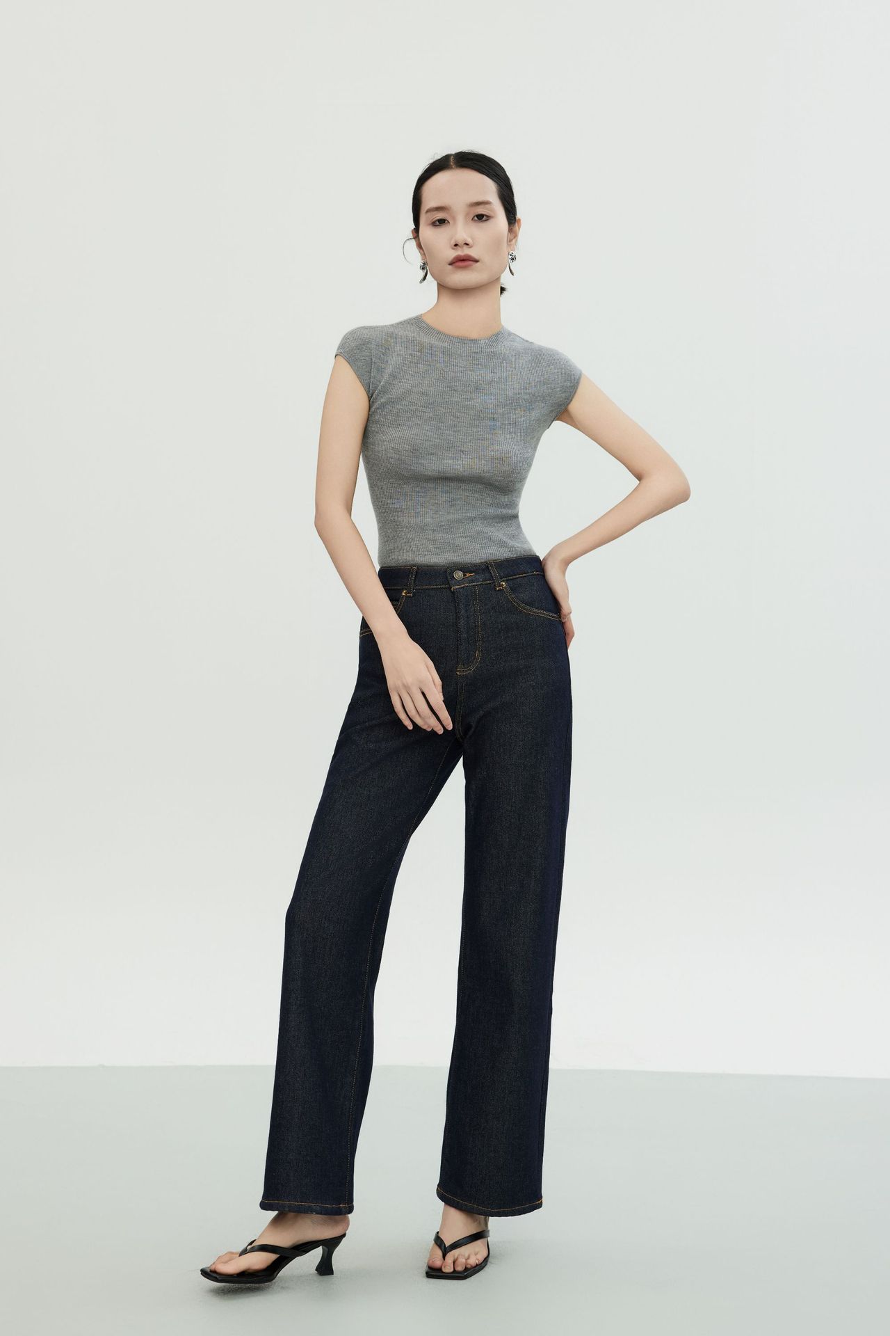 白露版型巨好无缝短袖针织衫半袖打底上衣圆领T恤女羊毛衫修身详情44