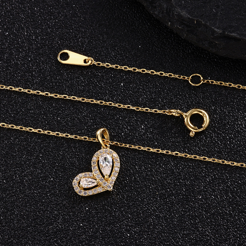 Zhuoheng Zhenxuan s925 Pure Silver Clover Necklace with micro-inlaid zircon, exquisite and compact design, fashionable little dress necklace for women pic 15