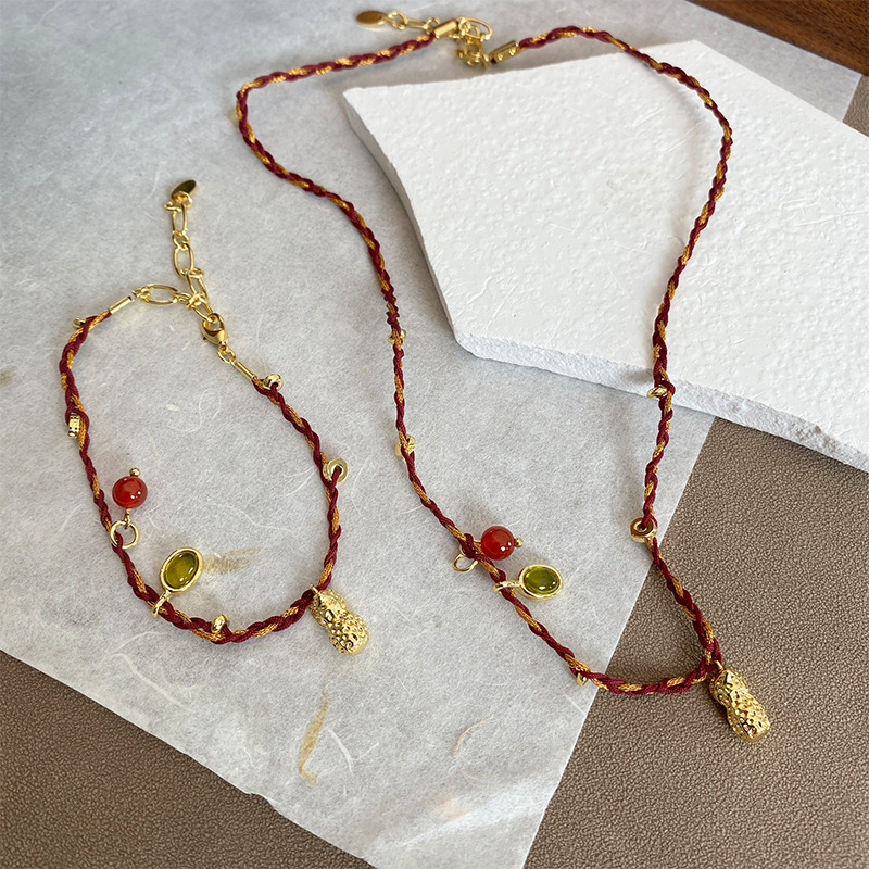 精致手作天然玉石红玛瑙编绳项链叠戴幸运硬币花生金色红绳手链女详情3