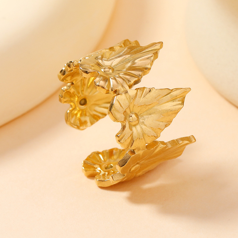 欧美时尚钛钢戒指 法式复古流行油压贝壳 花朵开口戒不锈钢饰品详情11