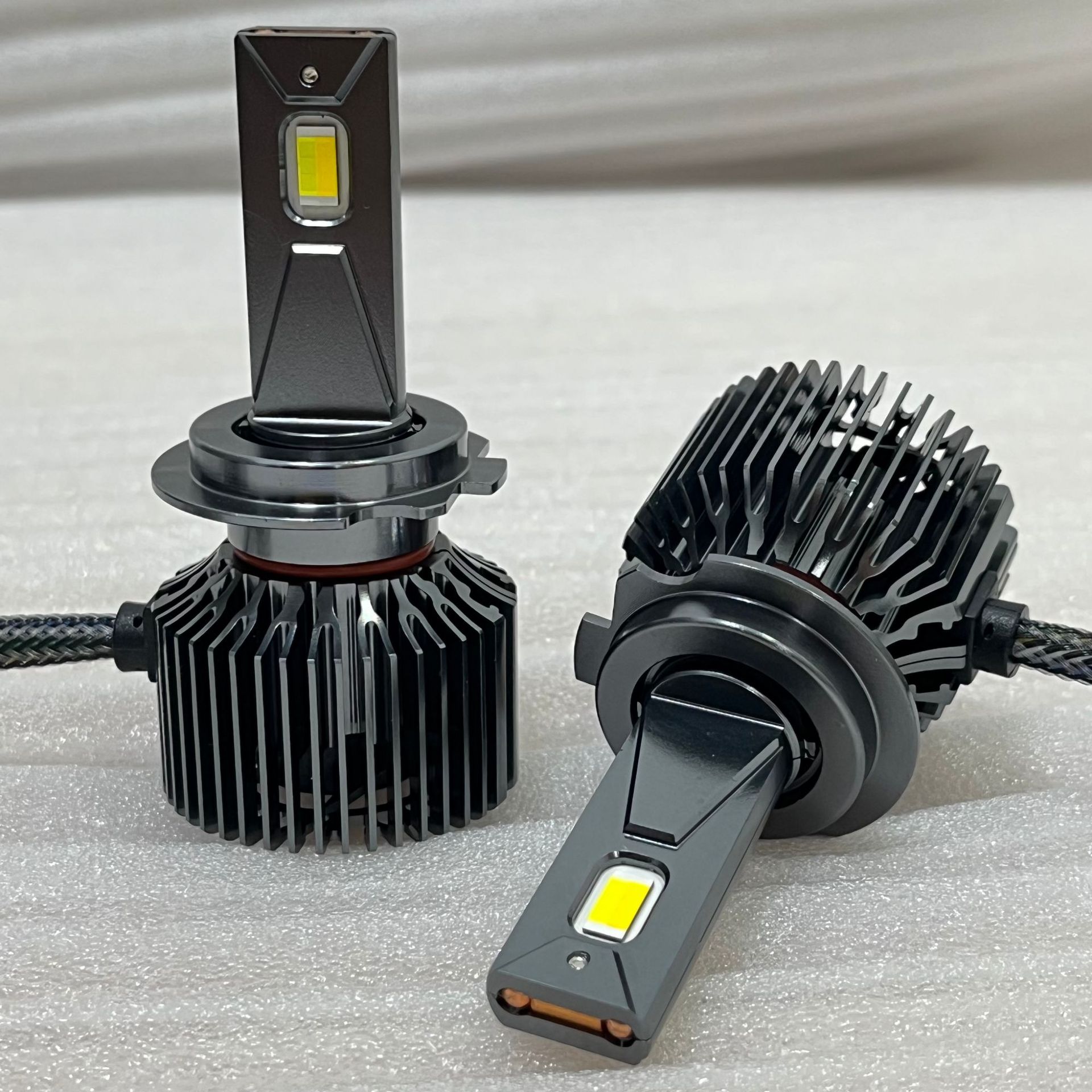 New 150W high-brightness automotive LED headlights, high-power LED car lights with 3 color temperatures, cross-border best-selling automotive headlights pic 5