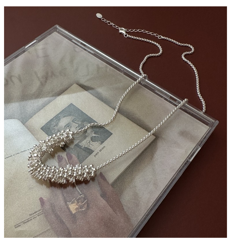 S925 sterling silver Korean version, niche design sense, fashionable and retro zircon necklace, trendy heavy industry collarbone chain wholesale pic 10