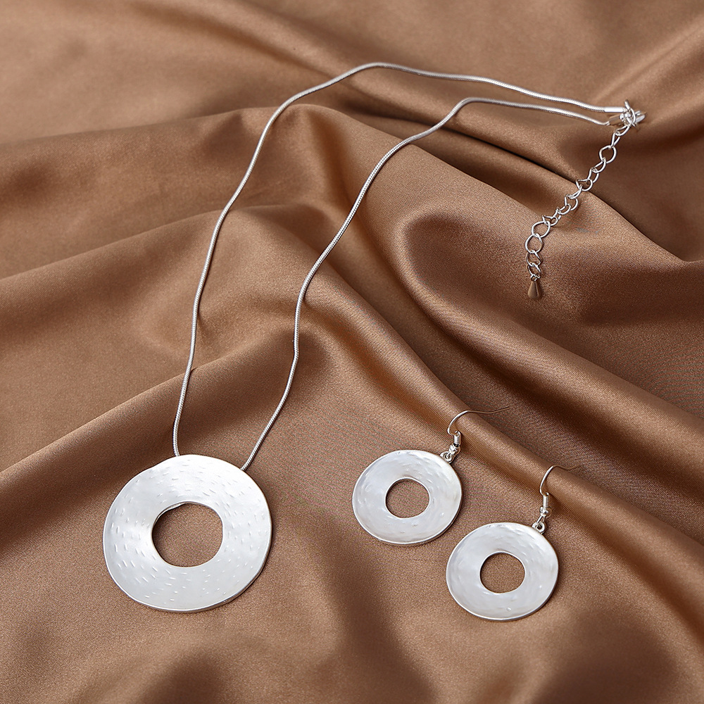 亚马逊爆款项链耳环套装秋冬季高级感复古简约ins风女饰品毛衣链详情8