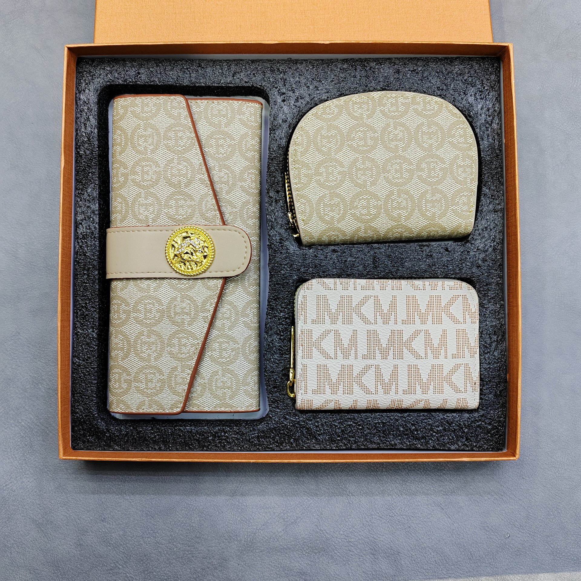 2024新款三件套礼盒装钱夹卡包套盒详情12