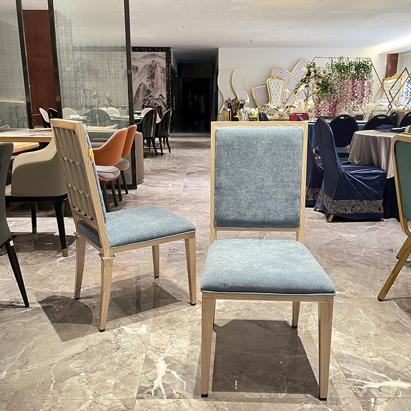 星辰工厂批发酒店宴会椅餐厅婚庆礼堂贵宾包房包厢贴木纹铝合金软包椅详情9