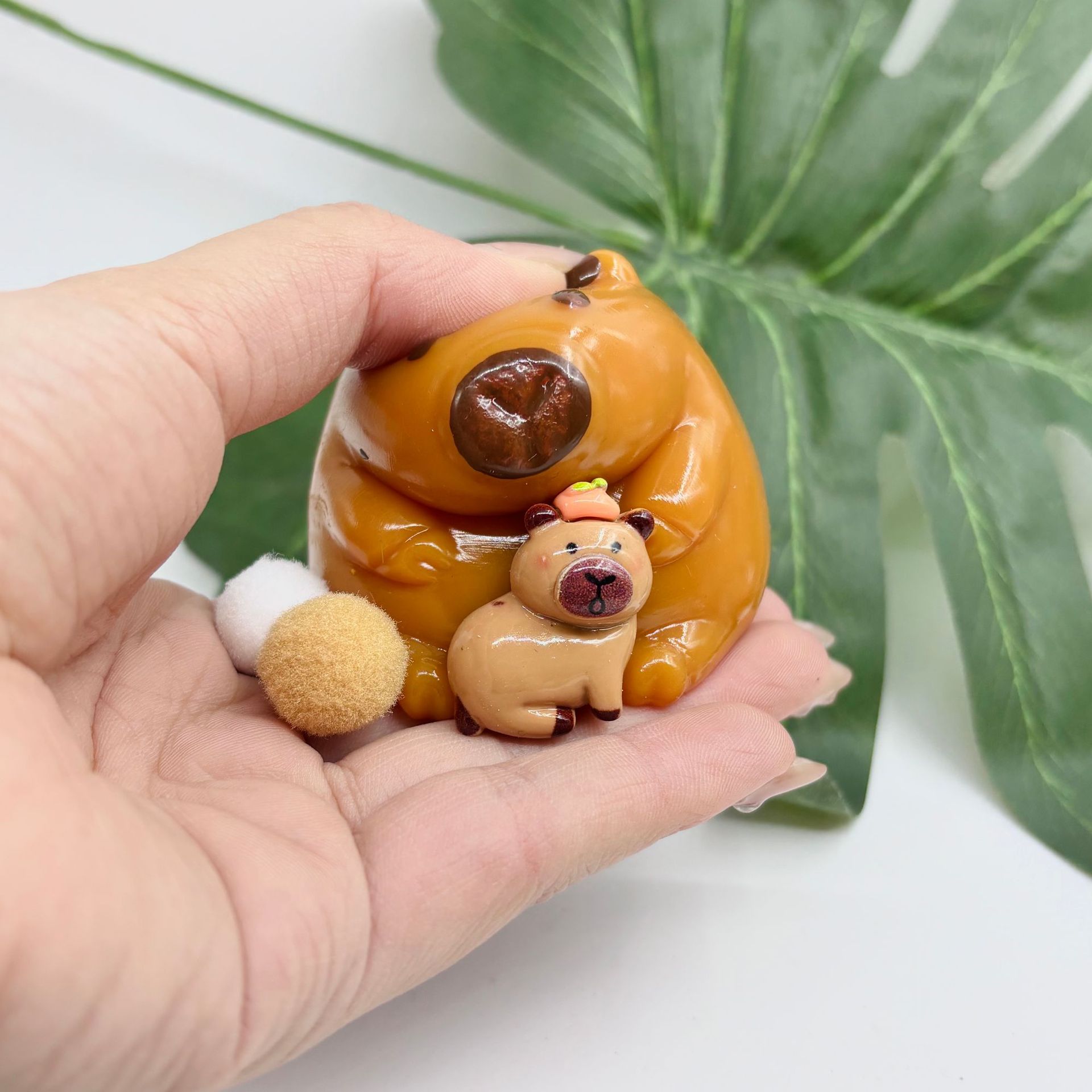 The new Kapibala Kneading Fun Healing soft rubber TPR slow Rebound feel stress-relieving toy is in stock pic 6