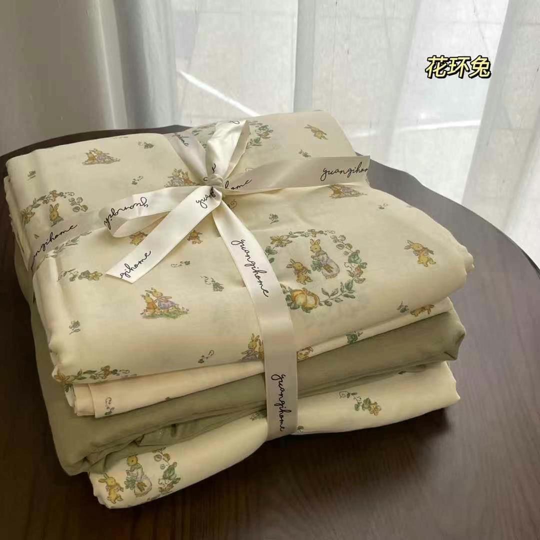 A set of three or four pieces with fresh small floral print double-layer yarn, pure cotton soft naked sleeping quilt cover and cartoon bedding pic 22