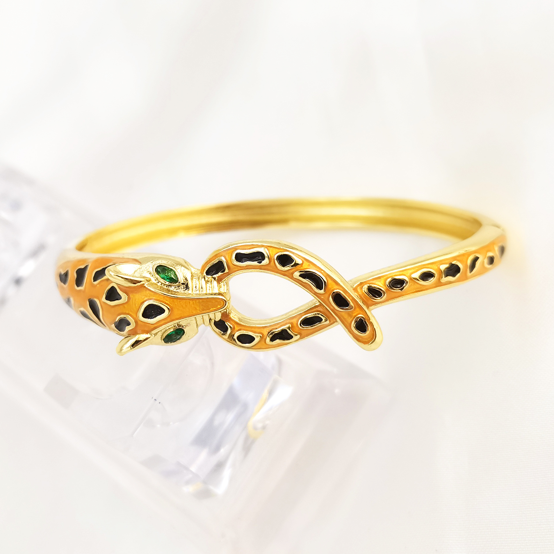 Yama Cross-border European and American high-end Fashion Golden painted oil Drip Micro-inlaid leopard Open Bracelet Ring set pic 9