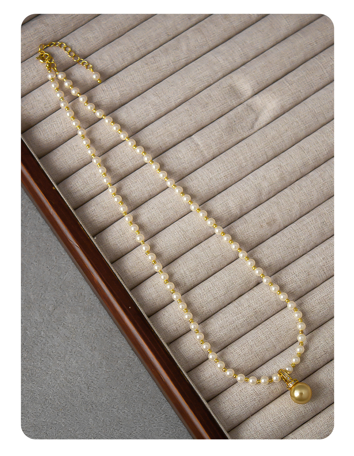 冬季细珍珠项链 小红薯爆款简约轻奢小众小金珠单颗南洋珠毛衣链详情8