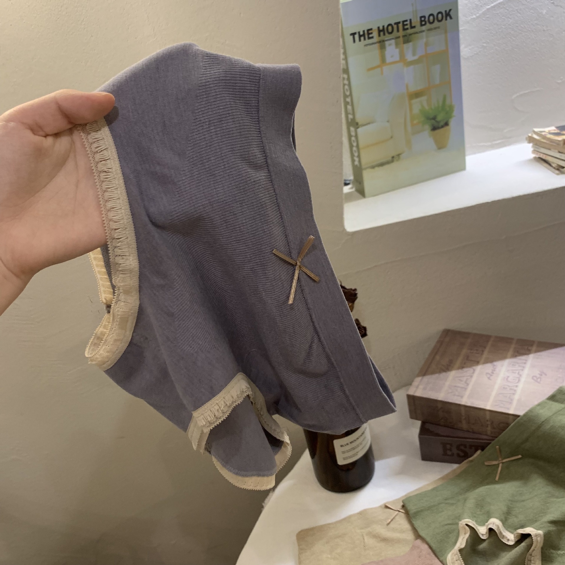 日系暗黑简约舒适中腰蕾丝边少女高弹纯棉透气孔档女生三角裤详情48