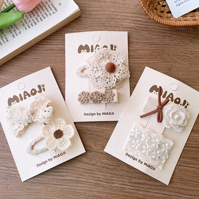 French retro style, off-white fabric, lace, lace, bow, woolen woven, flower fringe, seaside hairpin for women pic 6