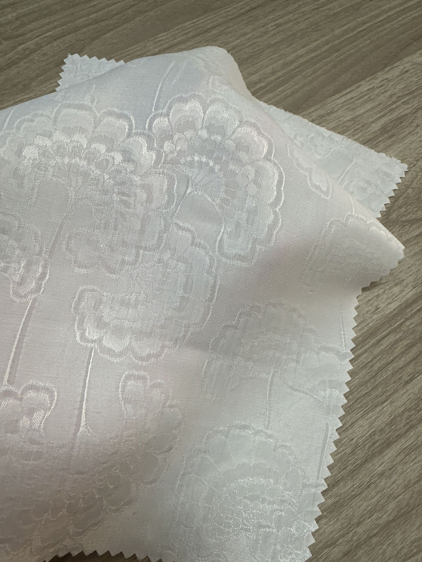 圆点提花布加捻白色柔软提花布洛丽塔公主裙面料彩色雪纺提花面料详情11