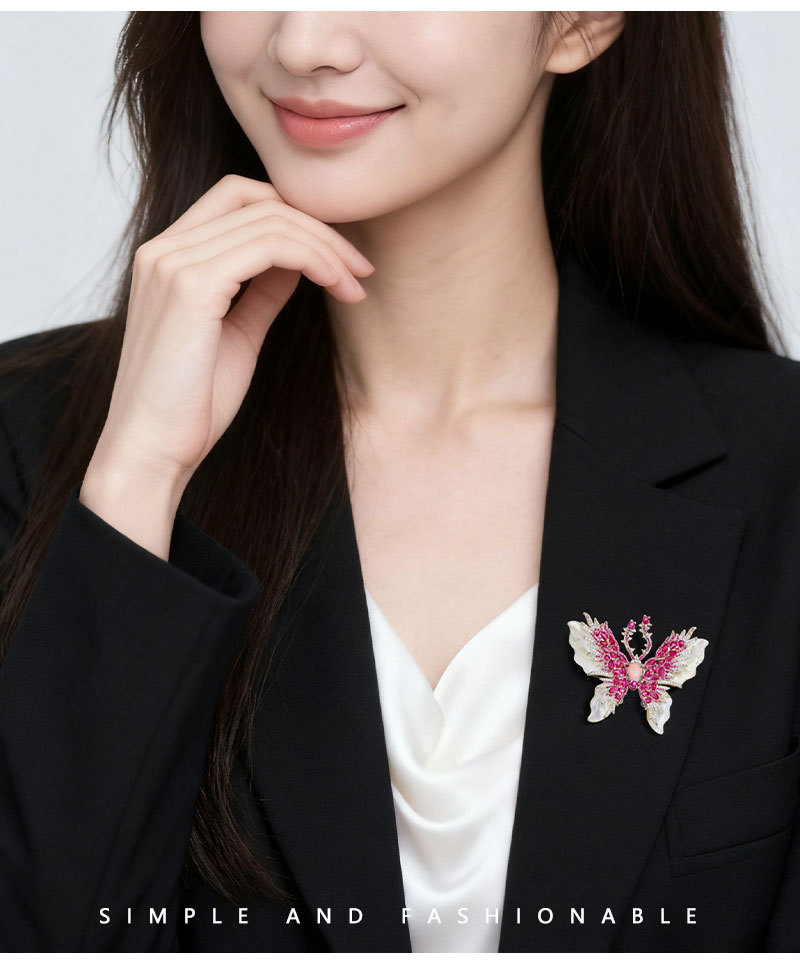 轻奢高级感天然贝母蝴蝶胸针铜合金镶锆石女王贝奢华大气衣饰别针详情8
