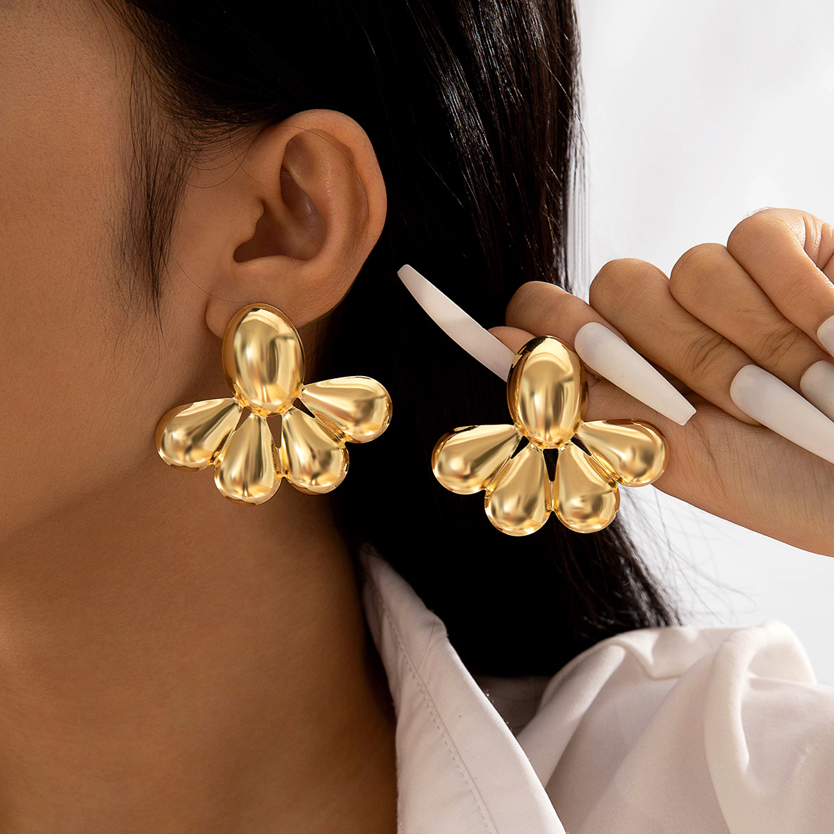 欧美跨境时尚八字麻花大水滴铁质耳环设计感几何方形扭纹耳坠耳饰详情15