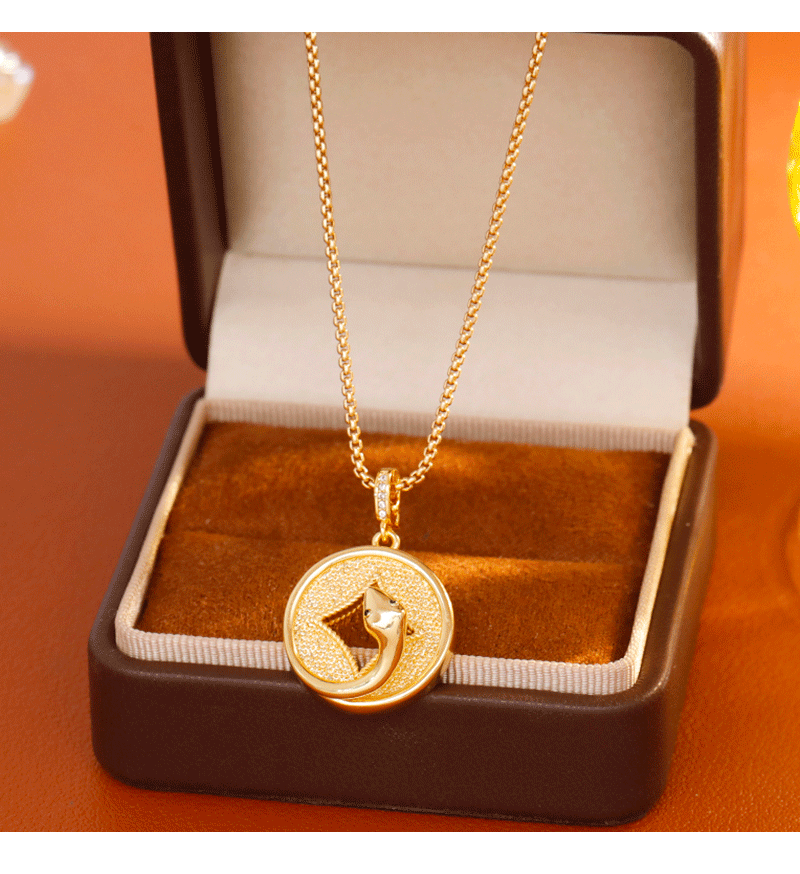Hyacinth serpiente año bronce collar de dinero moda personalidad cobre chapado en oro diseño único collar sentido serpiente año tiene buena suerte a menudo en la cadena de clavícula 2025 nuevo colgante pic 5