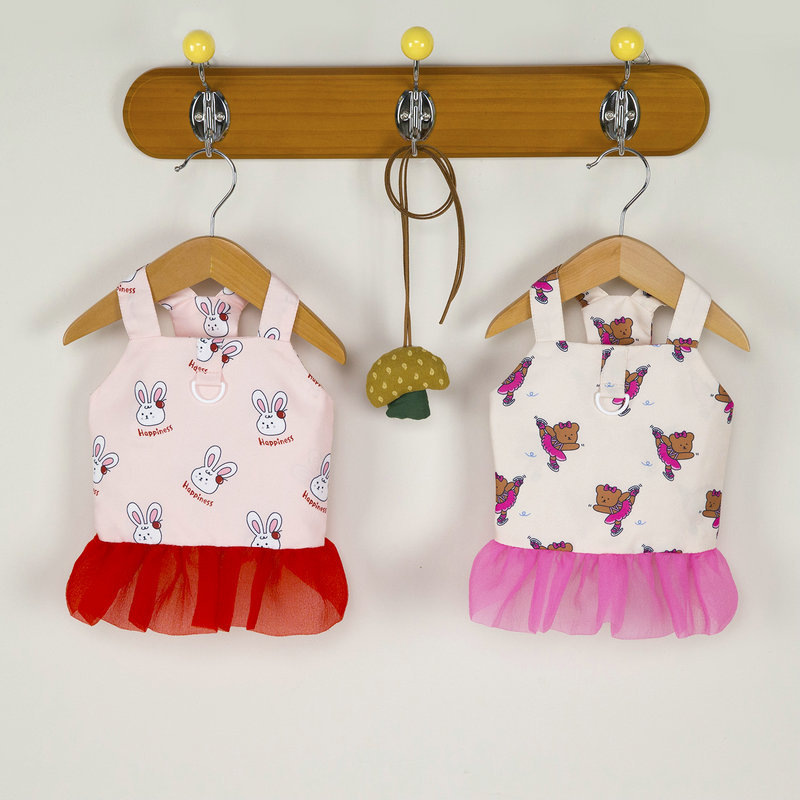 New spring and summer dog and cat clothing, pet halter nets, gauze skirts, evening gowns, small and medium-sized dog supplies pic 11