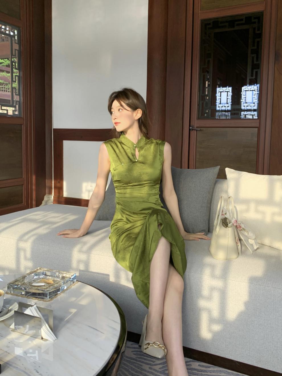 伊茉夏怜语~新中式高端女装连衣裙2024夏季高级感改良女装旗袍裙详情22