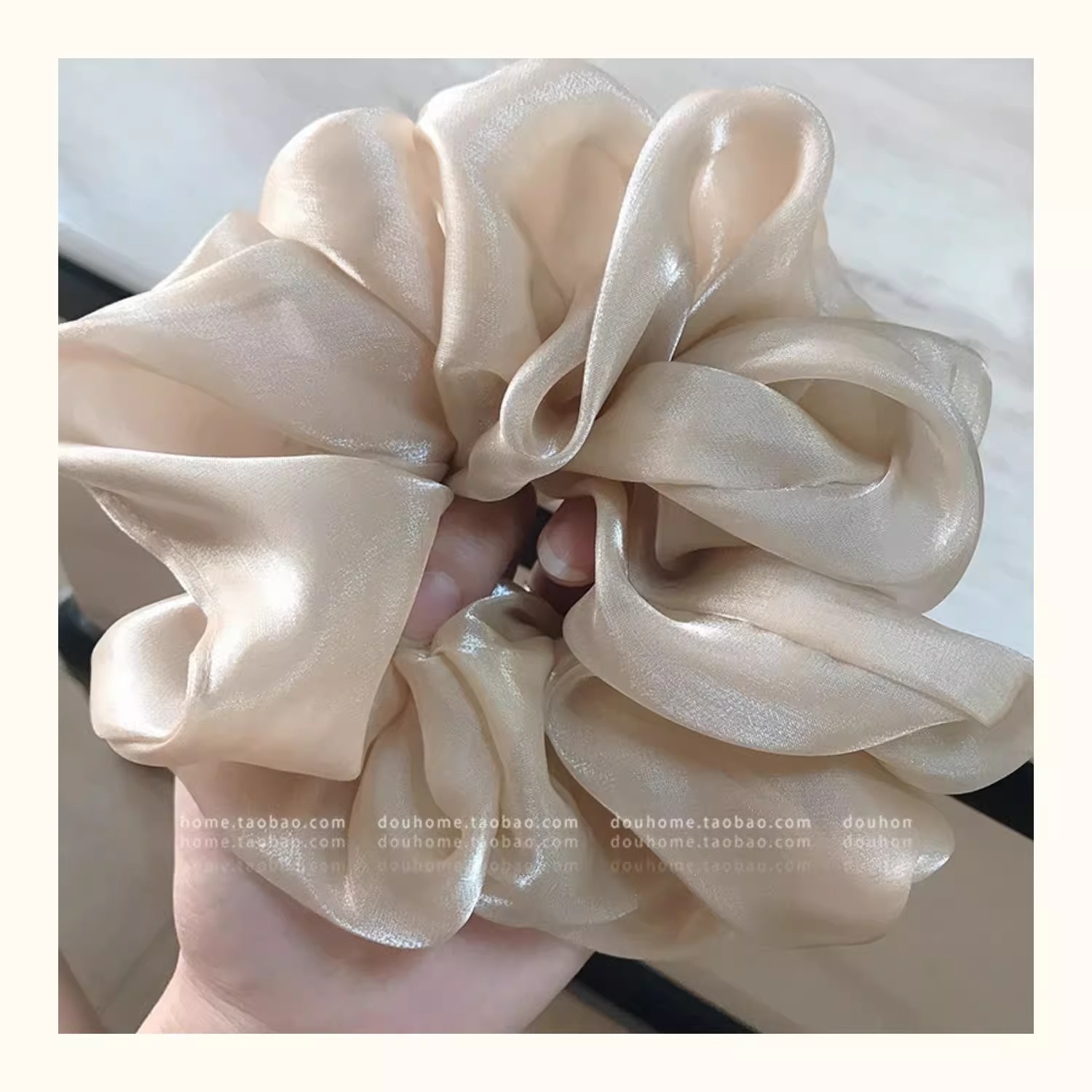 2025 New style of hair accessories from Dongdaemun, South Korea, Super large and high-quality silk gauze large intestine hair band, pig intestine fat intestine hair rope pic 8