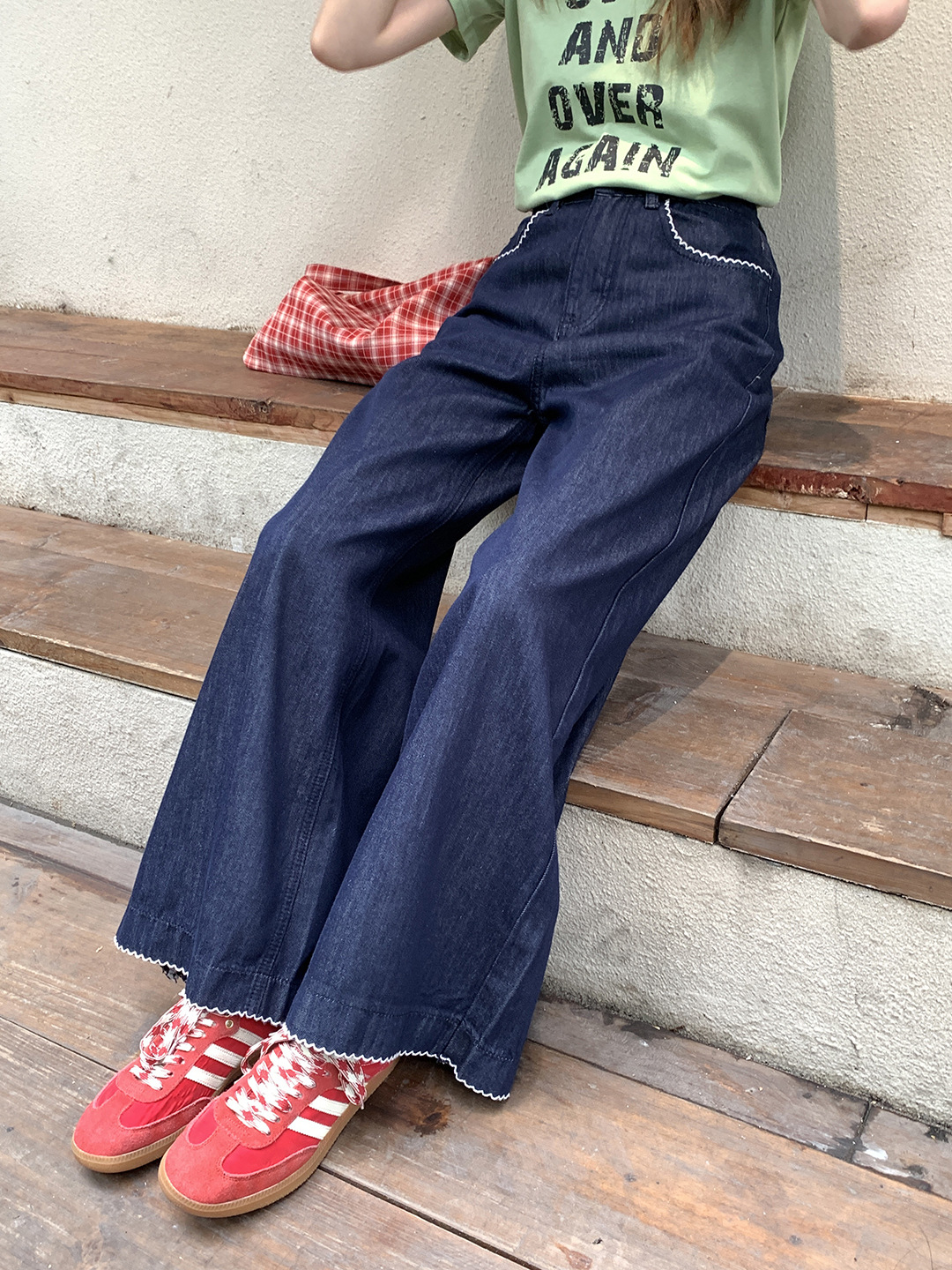 陆小团团复古花边直筒薄牛仔裤2025夏季新款显瘦阔腿小个子裤子女详情31