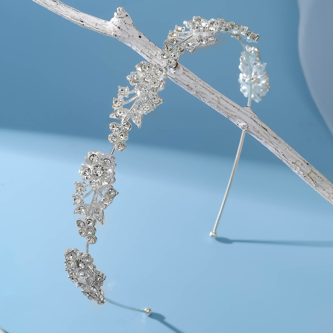 Summer headband: Silver, simple and fresh, ladylike, Instagram influencer style headband. Sweet diamond-encrusted headband pic 14