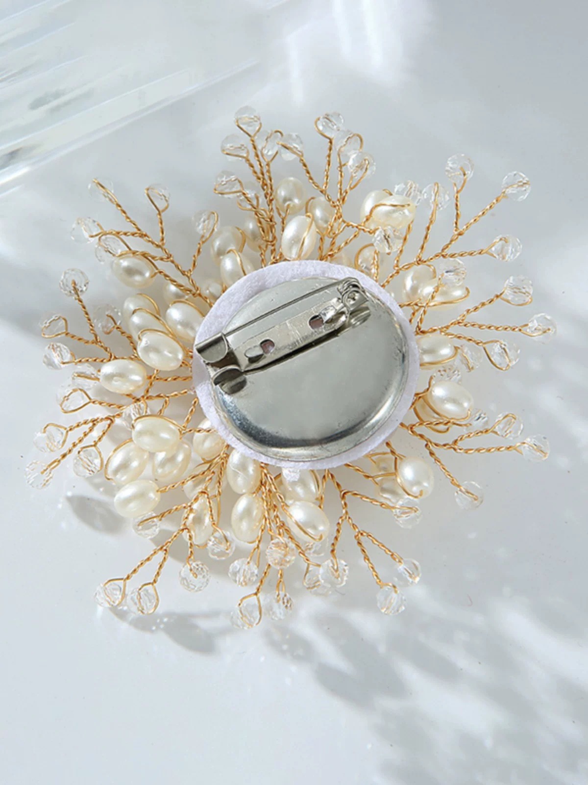 手工高档气质奢华珍珠雪花胸针女高级感大气优雅胸花大衣别针配饰详情3