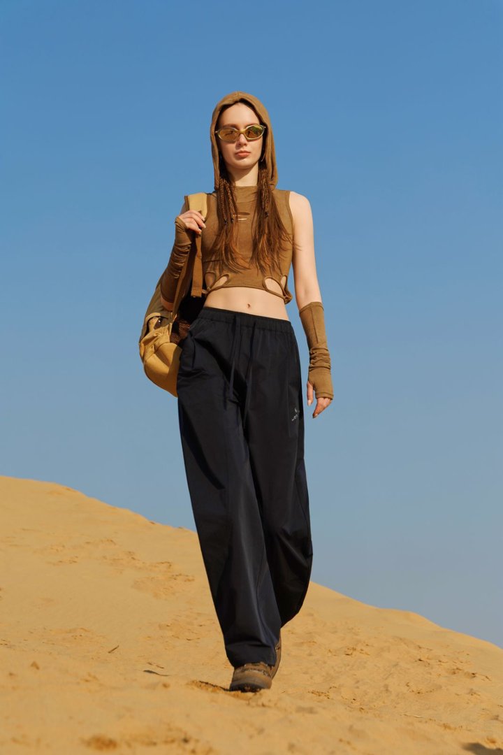 26 New style curved knife cocoon-shaped sickle retro cut high-density pure cotton mid-low waist loose drawstring casual pants for women 8035 pic 6