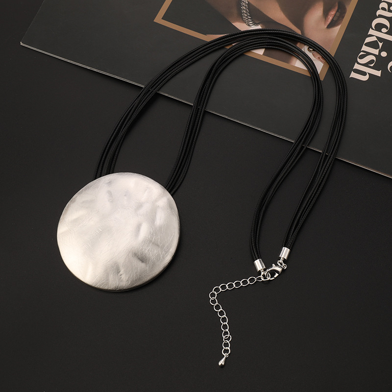 亚马逊跨境专供新款项链欧美复古大圆形高级毛衣链女士长项链批发详情12