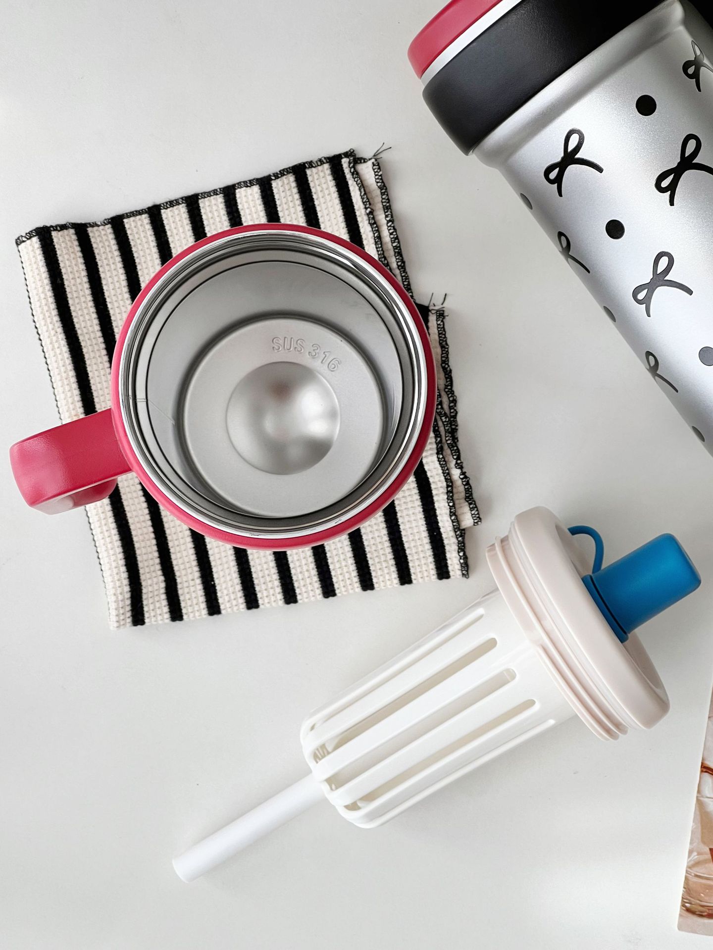 2025新款大容量冰霸杯男女高颜值吸管杯316不锈钢双层真空保温杯详情7