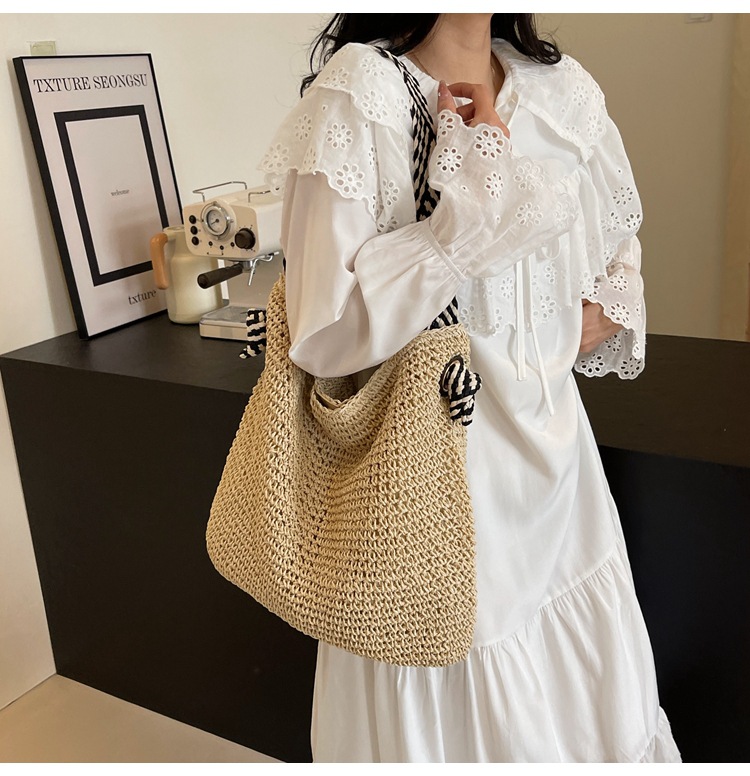 Summer high-capacity straw woven bag for women, 2024 new style seaside and beach vacation single-shoulder bag, commuter tote bucket bag pic 33