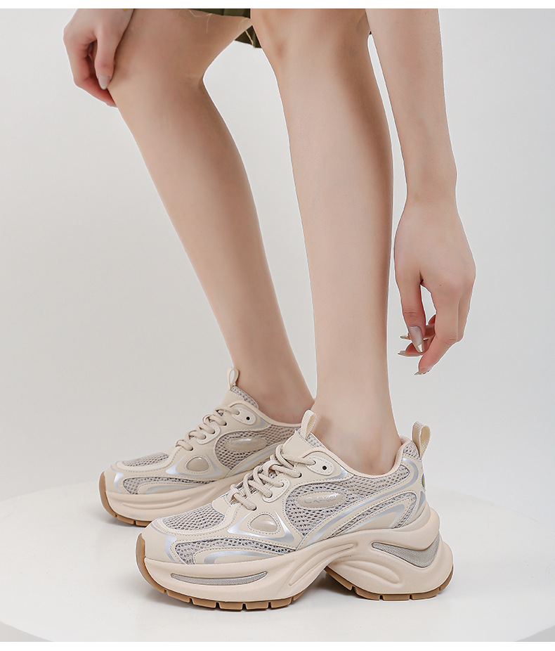 In the autumn and winter of 2025, dad shoes for women are popular thick-soled, versatile, casual, anti-slip, height-increasing, soft-soled, and lightweight sports shoes pic 24