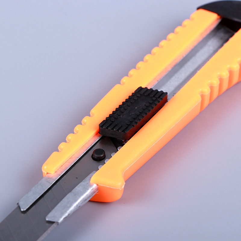 Bagged plastic push utility knife, multi-purpose convenient wallpaper cutting knife, office art stationery unboxing paper cutting knife pic 18