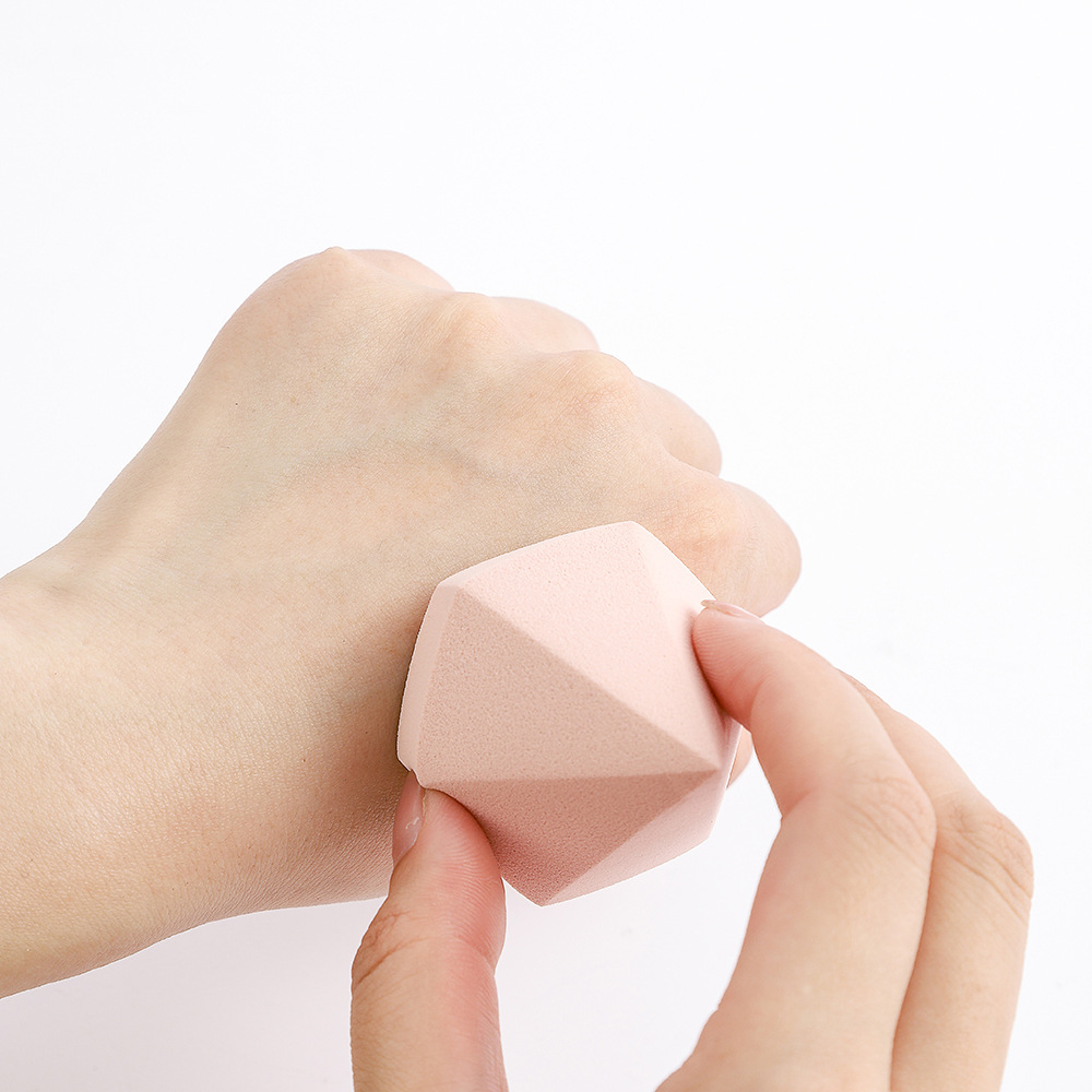 New Diamond Beauty Egg non-latex makeup sponge, single-color irregular cut powder puff makeup egg wholesale pic 17