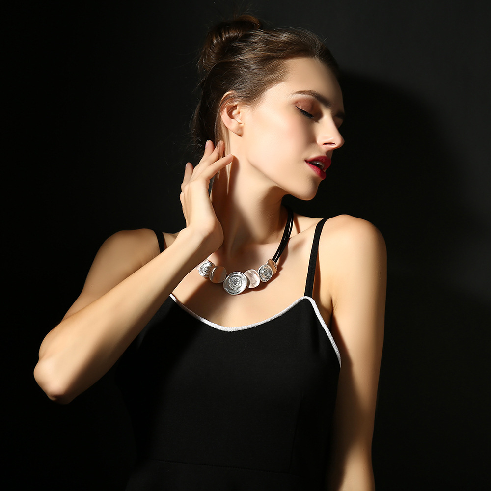 短项链亚马逊爆款欧美时尚流行多股皮绳短链女式金属外贸锁骨链详情6